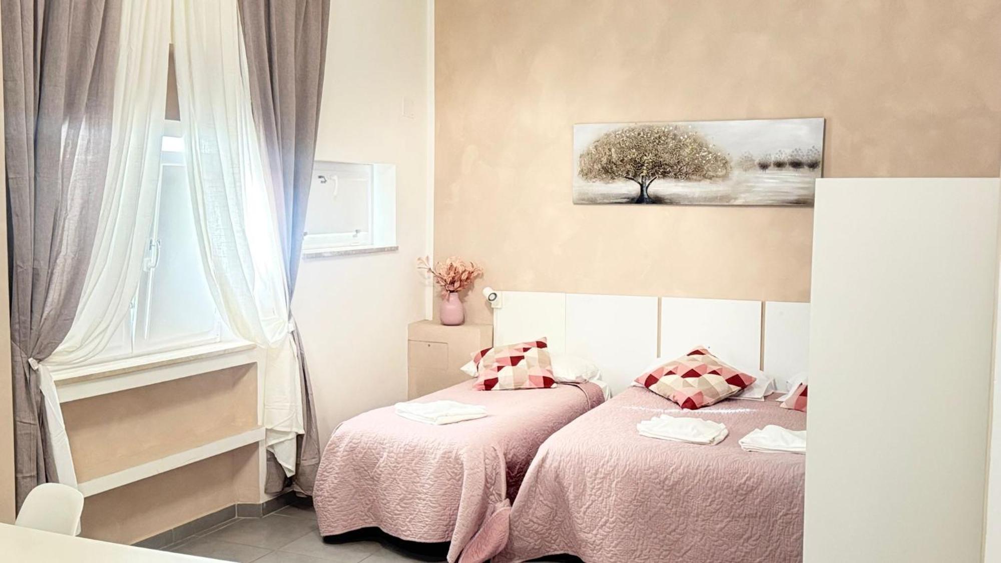 Gemelli Tre Hotel Rome Exterior photo